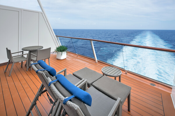 RCI Anthem of the Seas Grand Loft Suite 2.jpg